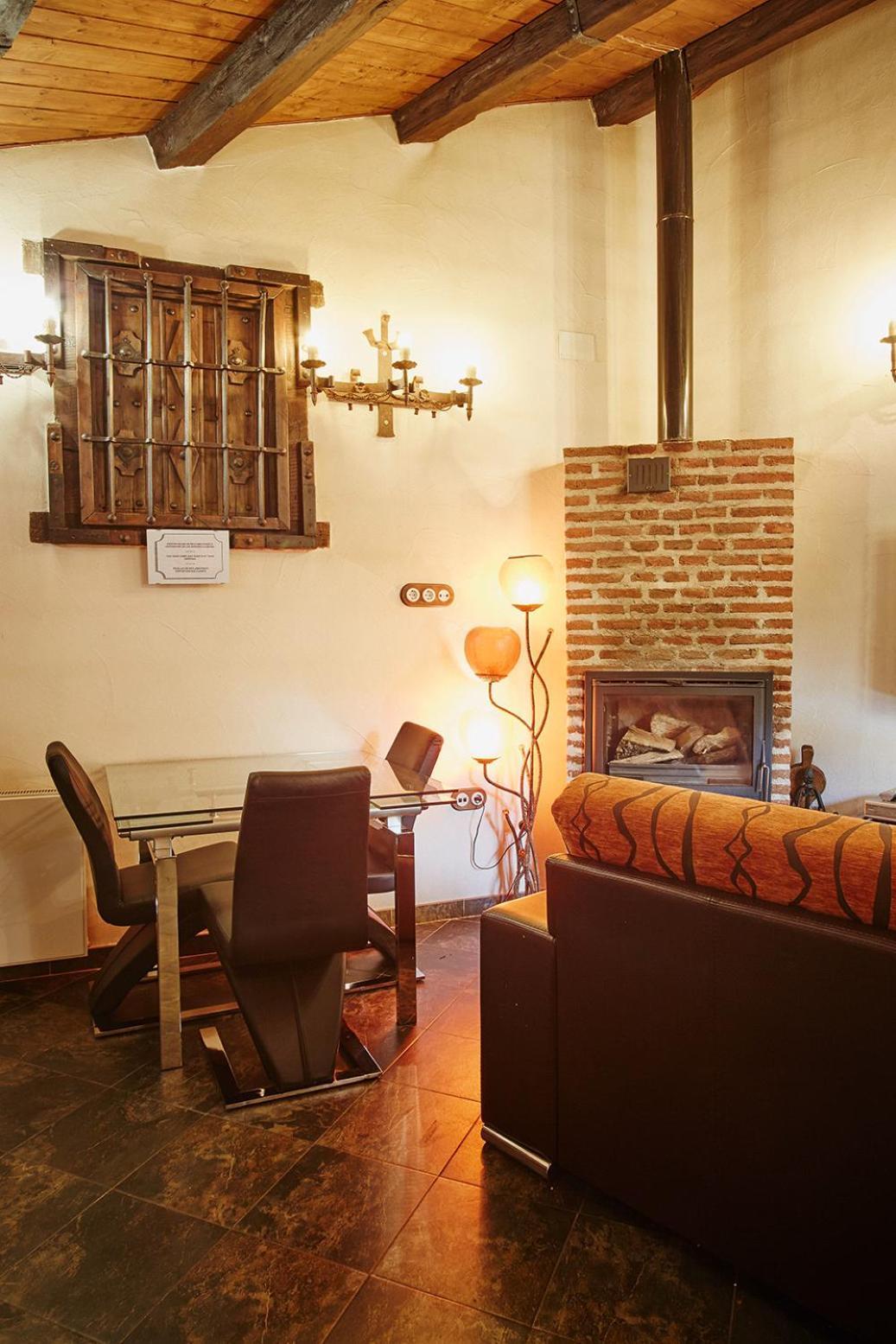 Casa De Cucu Navaluenga Villa Ávila Екстериор снимка