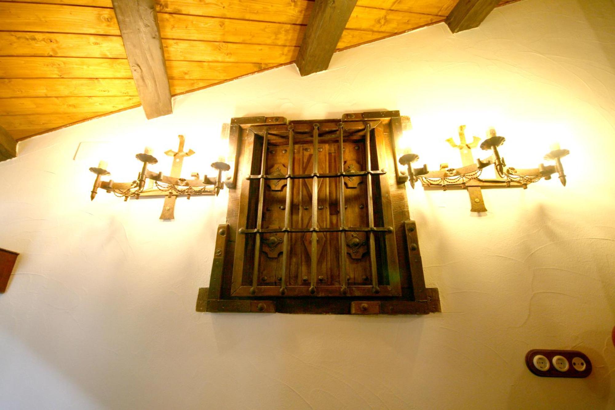 Casa De Cucu Navaluenga Villa Ávila Екстериор снимка
